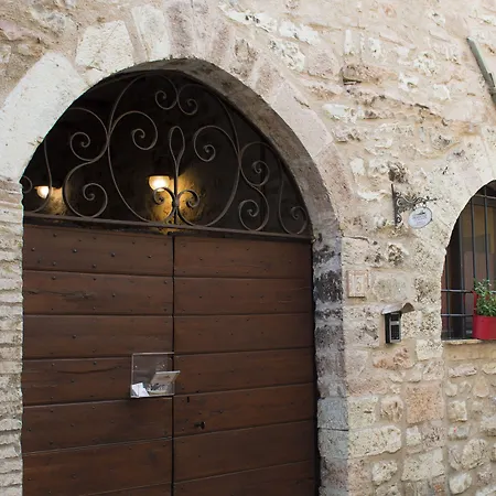 San Francesco アパートホテル